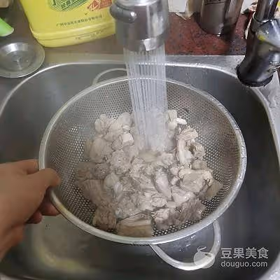 紫蘇燜鴨的做法