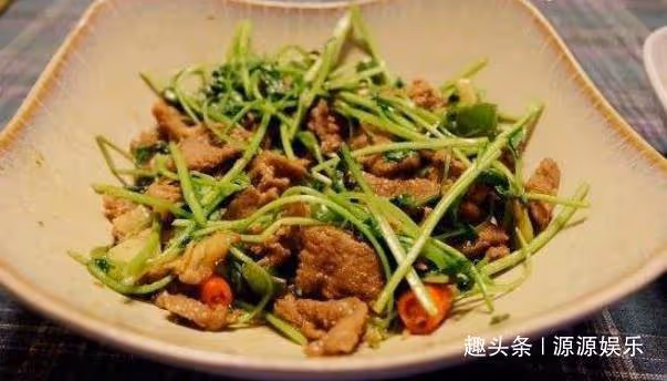 精選美食:豆苗蘑菇湯,豆苗丸子湯,辣椒炒肚絲,香菜炒牛肉做法