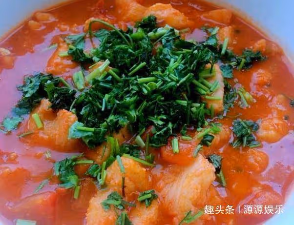 精選美食:蒜苗燒千頁豆腐,荷葉粉蒸肉,鳳梨咕嚕蝦,番茄魚片