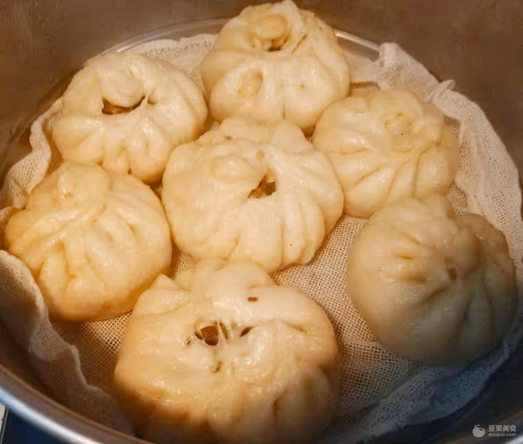 芽菜鮮肉大包的做法