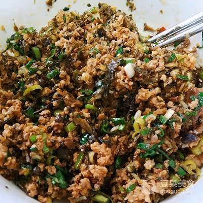 芽菜鮮肉大包的做法