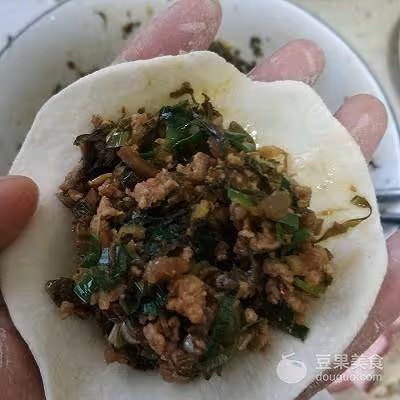 芽菜鮮肉大包的做法