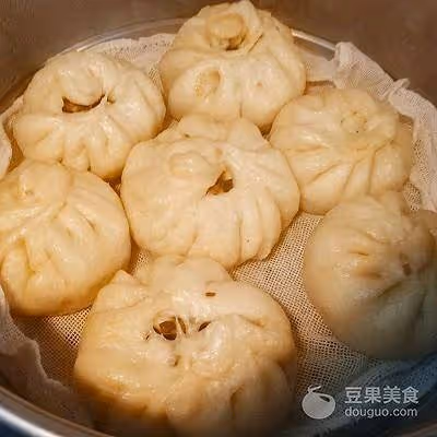 芽菜鮮肉大包的做法
