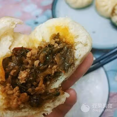 芽菜鮮肉大包的做法