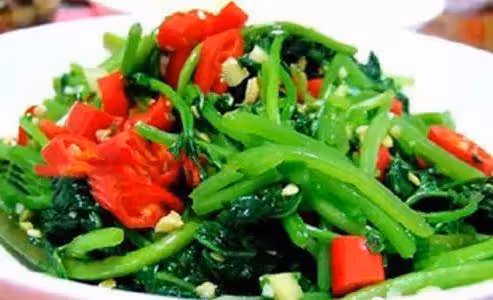 美食精選:黑米大麥小麥粥,辣炒紅薯苗,香芹醬香乾,鍋巴牛肉