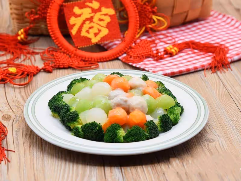 美食精選：高營養雞湯，鍋巴土豆，美滿團圓，蝦仁豆腐