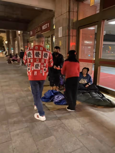 婆婆80大壽在除夕！郁方「換一種方式祝壽」親手寫祝福　為長輩添壽「見這一幕」心疼哭了