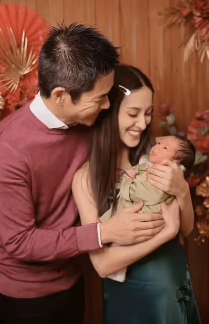 兩個兔寶寶長相首曝光!聶遠小9歲嬌妻生二胎,鄭嘉穎三胎似混血