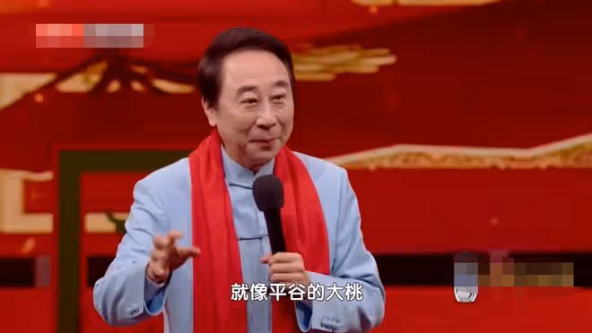 北京春晚笑點多！馮鞏再演相聲，潘長江宋小寶引爆笑，都是老熟人