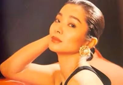 62歲陳美鳳PO素顏沒修圖近照,粉絲愣住「顏值跟年紀差太多了吧」親公開凍齡秘訣:真的有「防腐劑」