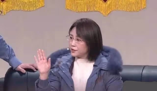 沈騰把馬麗羽絨服拍爆了？春晚《坑》挖下的4個坑，沈騰道歉化解