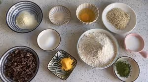 抹茶紅豆沙小麵包