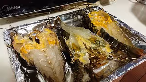 蒜香黃油烤小青龍