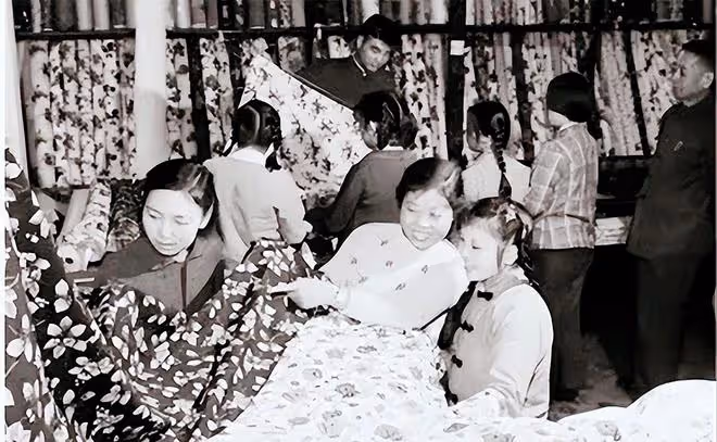 80年代,風靡全國的「的確良」,為何銷聲匿跡?它只是換了個名字