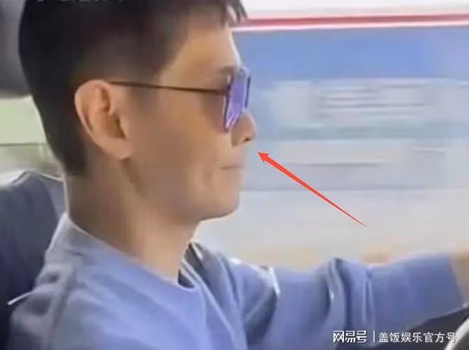 48歲林志穎近照曝光,送祝福狀態佳,臉部消瘦不少,顏值重回巔峰