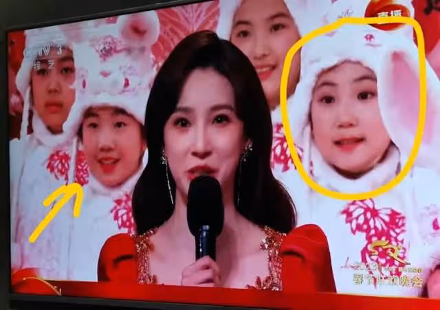 央視春晚「微笑哥」找到了!吉林歌舞團的帥哥,他沒想到自己會火