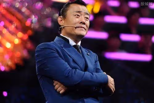 周立波:不差錢,美國享受生活不回來撈金,富有時清高比財富重要
