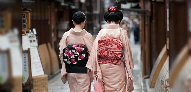 去日本旅行，若有美女敲門該怎麼辦？導遊：單身男性別被騙了！
