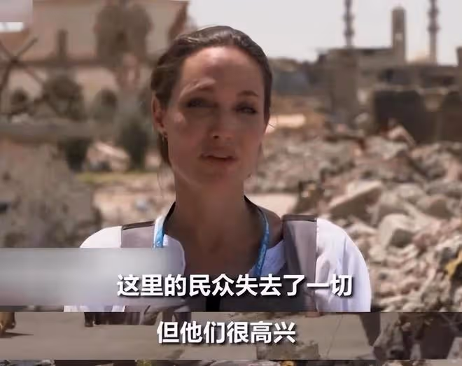 《流浪地球2》吳京淪為工具人?我要吹爆裡面的中式價值觀!