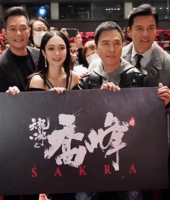 好拼!TVB前知名女星新片不惜犧牲色相,與年長28歲男星有親熱戲