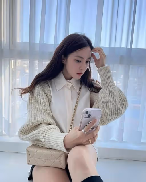 人間腿精!南韓「性感女星」大曬照片!「S型極致」身材刷爆全網