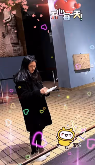 王岳倫飛英國陪女兒過春節,曬父女溫情合影,王詩齡身高直追爸爸