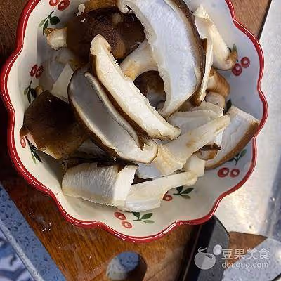 香菇油麥菜（低脂又健康的快手菜）