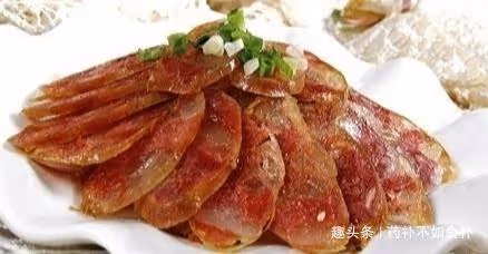 香腸肉皮焦脆，肉質晶瑩剔透，不油不膩營養美味，一家老小都愛吃