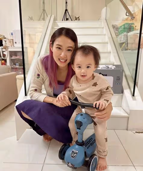 成功翻身住大屋!香港宅男女神大曬複式豪宅,其丈夫曾傳失業破產