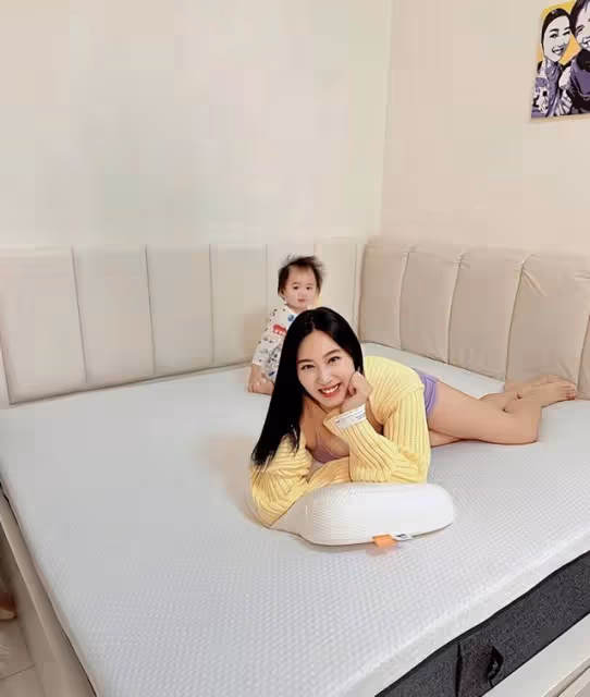 成功翻身住大屋!香港宅男女神大曬複式豪宅,其丈夫曾傳失業破產