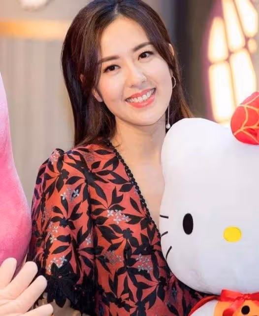好事近?TVB當家花旦帶混血男友新年見家長,一同聚餐關係融洽
