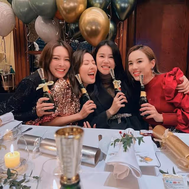 好事近?TVB當家花旦帶混血男友新年見家長,一同聚餐關係融洽
