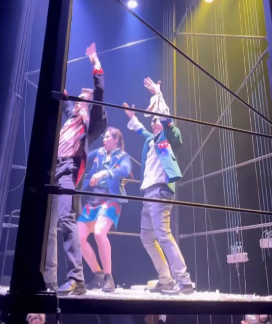 大S老公登小巨蛋演出,53歲具俊曄賣力跳舞賺錢,被吐槽動作笨拙