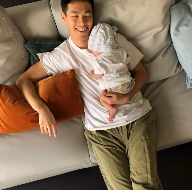 楊祐寧官宣老婆懷二胎，曬超音波影片，妻子1個月前還在跑馬拉松