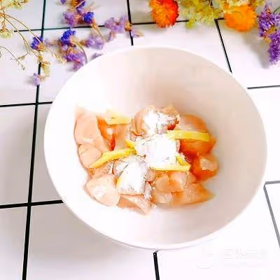 難以抵抗的舌尖美滋味【香菇雞胸肉燜飯 】