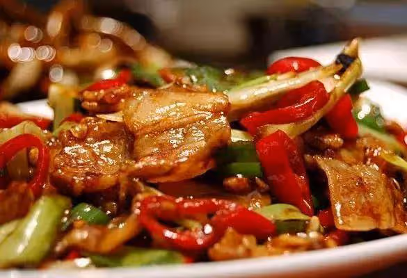 精選美食:蔥爆小炒肉,蝦仁塔菜,青椒雞雜,辣子雞