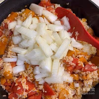 洋蔥南瓜西紅柿雞蛋炒米飯