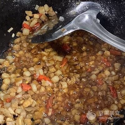 槐花滿口香的做法