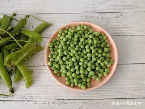 最近孩子上網課用眼多,多給孩子吃此菜,保護視力對眼睛好