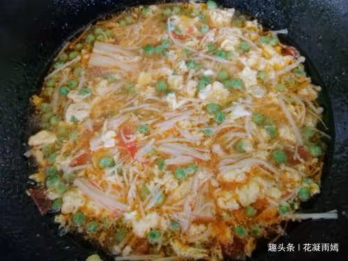 最近孩子上網課用眼多，多給孩子吃此菜，保護視力對眼睛好