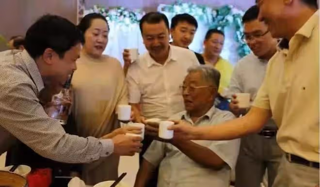 春節送酒有講究