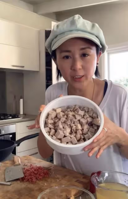 愜意！香港知名童星移居紐西蘭首過農曆新年，單親媽媽獨自帶倆娃