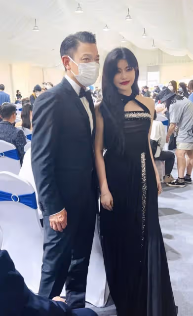 陳妍希隨陳曉回老家,帶兒子看《流浪地球2》,追星劉德華吳京