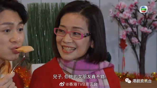 曾轉做地產經紀學再闖直播帶貨!62歲吳麗珠驚喜客串《愛回家》