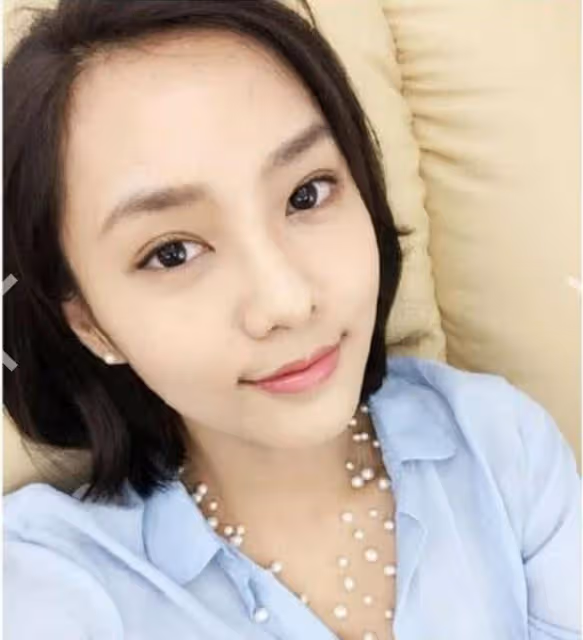 王思聰帶新女友現身:扒一扒純情男是如何變成浪子的