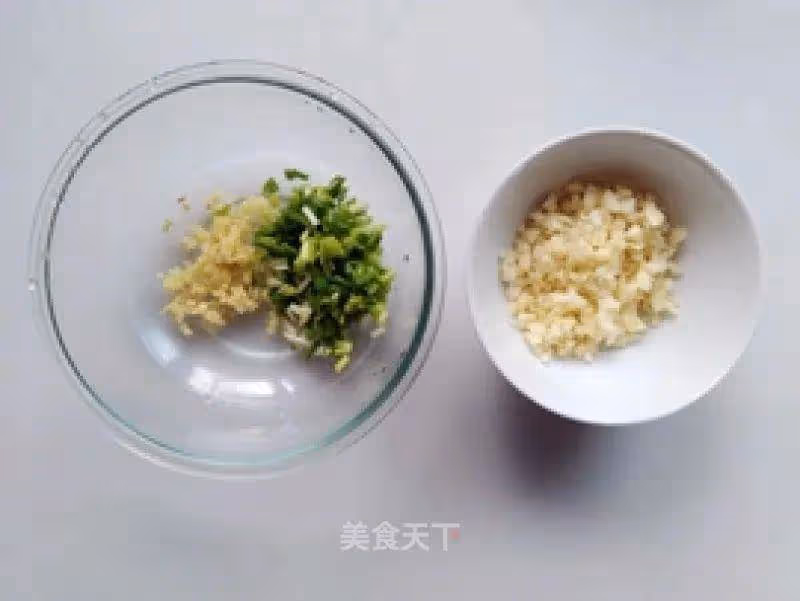 美食分享:皮皮蝦肥美的季節,鮮甜味美,大家千萬不要錯過