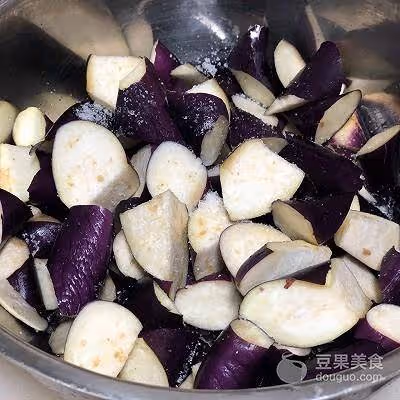 少油版鹹魚茄子煲