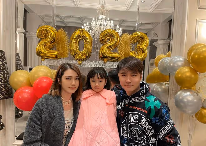 洪欣為女兒慶生,小寶貝顏值出眾五官似媽,溫馨合照力破婚變傳聞
