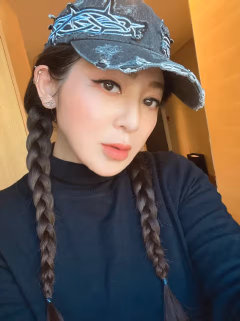 王彩樺19歲女兒出車禍!右大腿骨折「第一時間先救學姊」 「留下後遺症」當媽心疼:菩薩保佑