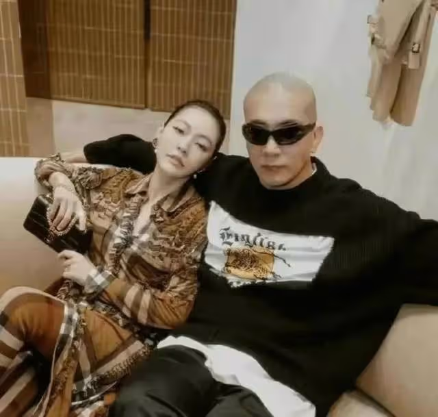 大S春節發她和具俊曄的合照給張蘭,並拉黑前婆婆,張蘭罕見發飆